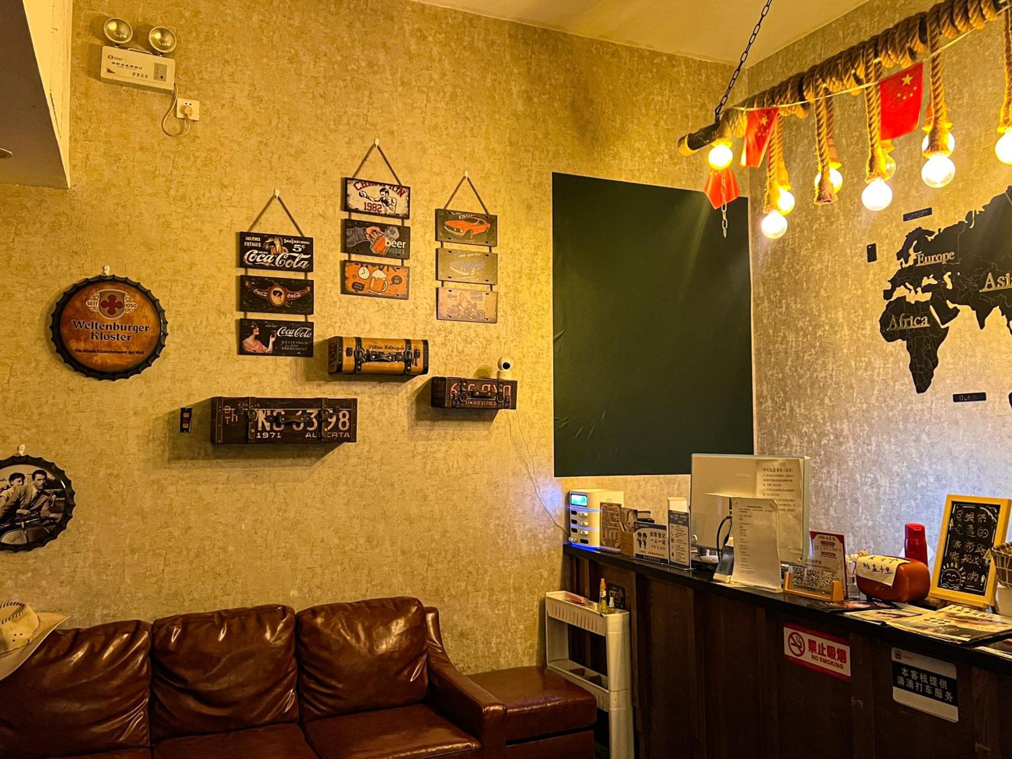 زانغجياجي Little White House Homestay - Tianmen Mountain Scenic Area المظهر الخارجي الصورة