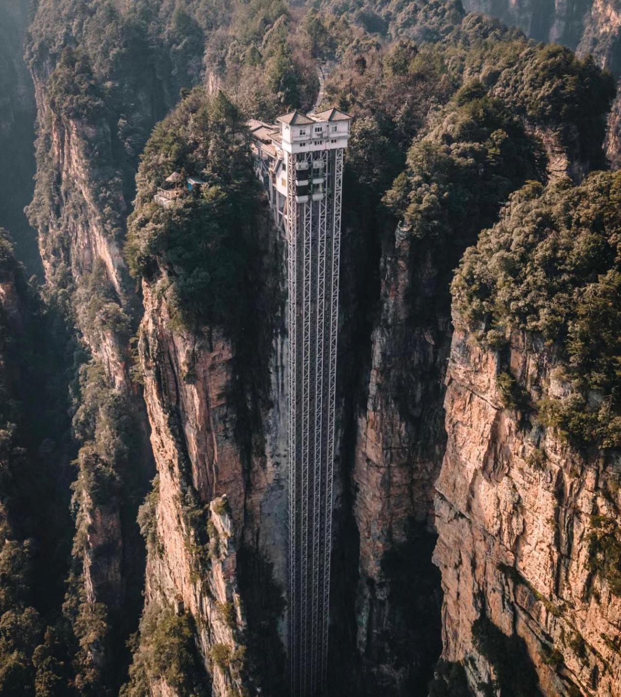 زانغجياجي Little White House Homestay - Tianmen Mountain Scenic Area المظهر الخارجي الصورة